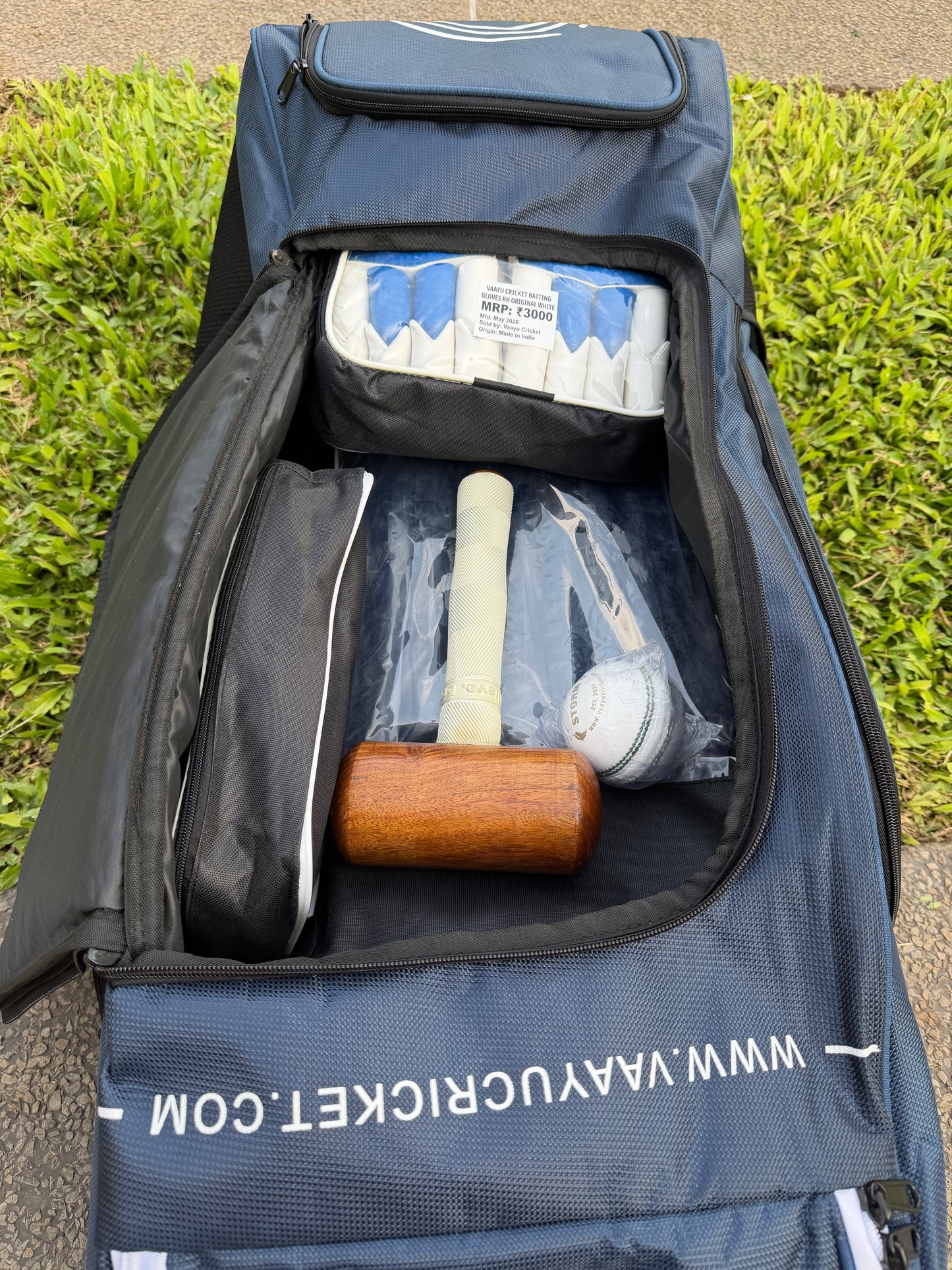 Vaayu Arsenal Kit Bag