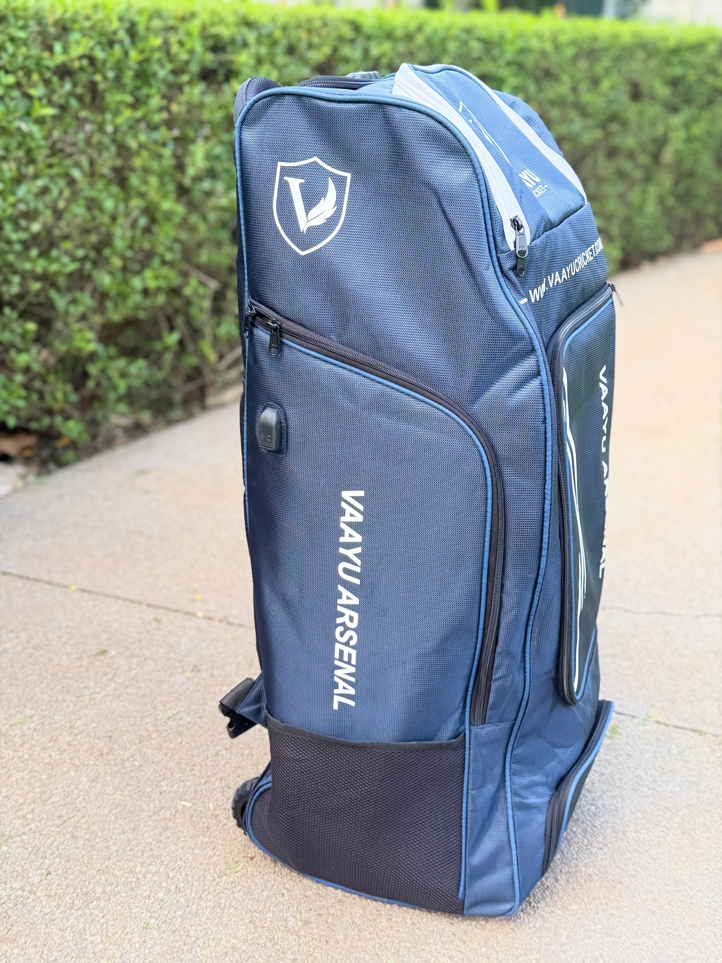 Vaayu Arsenal Kit Bag