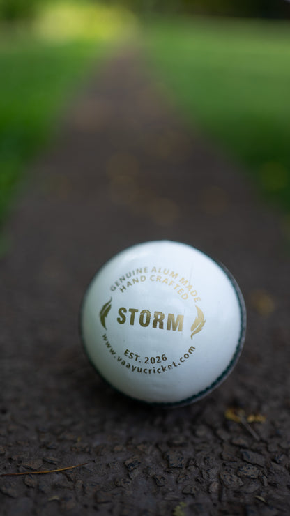 Vaayu Storm Balls White (Pack of 6)
